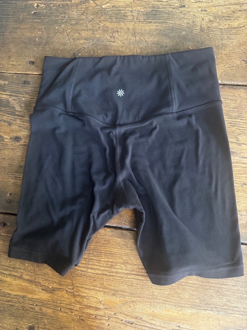 Athleta high rise elation shorts 7"